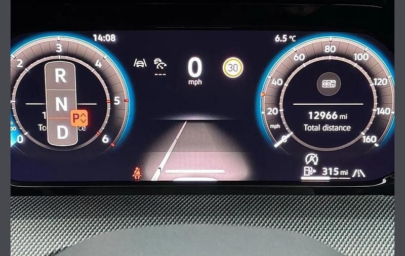 Used VW Golf VIII R-line 150 HP (110 kW) 2024 Black Hatchback