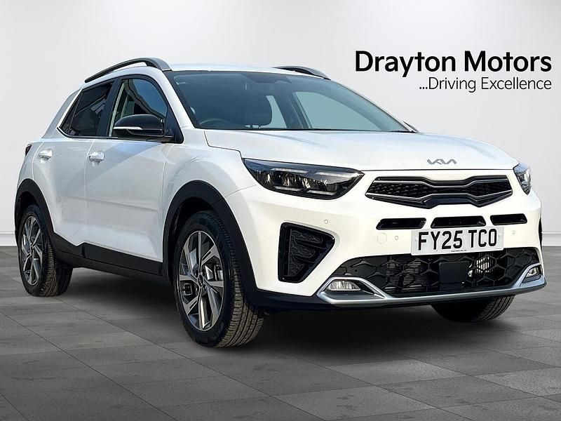 Used Kia Stonic GT-Line S 100 HP (73 kW) 2025 White SUV