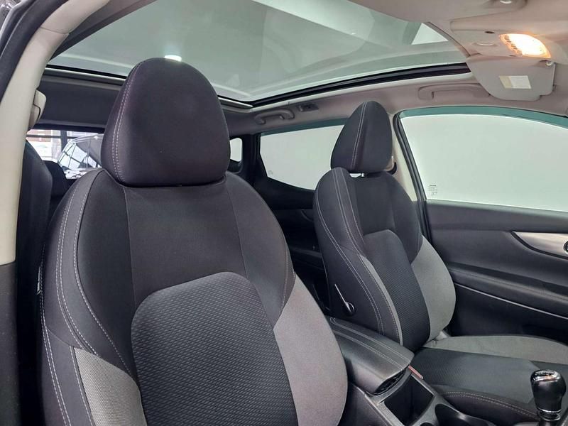 Used Nissan Qashqai N-Connecta 115 HP (84 kW) 2019 Black SUV