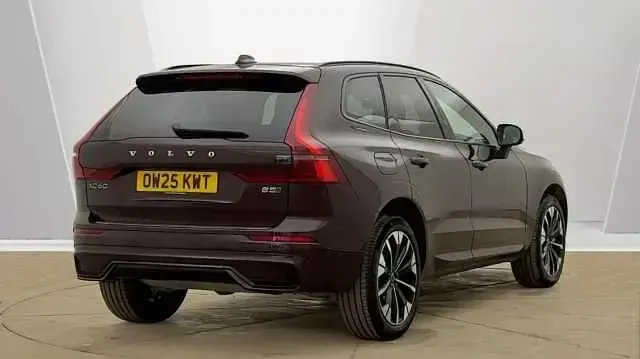 Used Volvo XC60 Plus 247 HP (181 kW) 2026 SUV