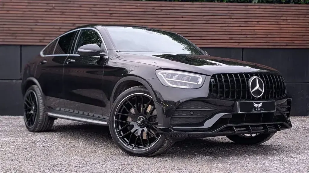 Used Mercedes GLC220 AMG line 2019 Black SUV
