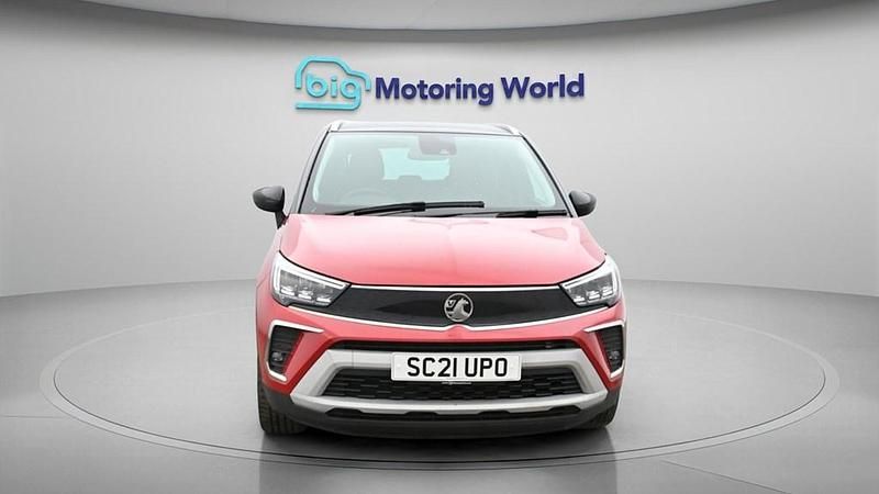 Used Vauxhall Crossland SRi 83 HP (61 kW) 2021 Red SUV