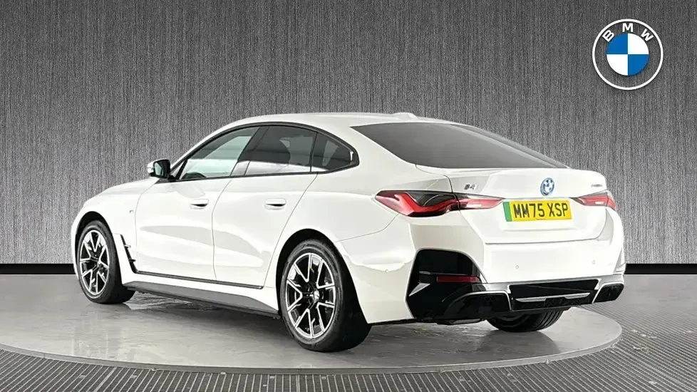Used BMW i4 M Sport 207 kW (282 HP) 2025 White Sedan
