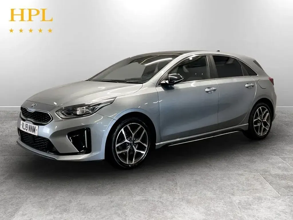 Used Kia Ceed GT-Line 140 HP (102 kW) 2019 Silver Hatchback