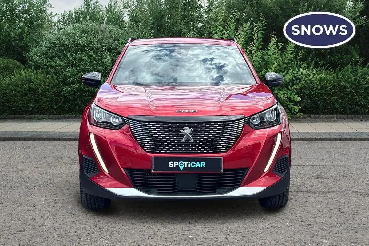 Used Peugeot 2008 Allure+ 101 HP (74 kW) 2023 Red SUV