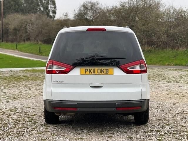 Used Ford Galaxy Zetec 140 HP (102 kW) 2011 White MPV