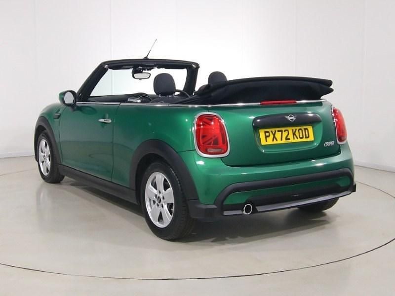 Usado Mini Cooper Cabriolet Classic 2022 Verde Cabrios