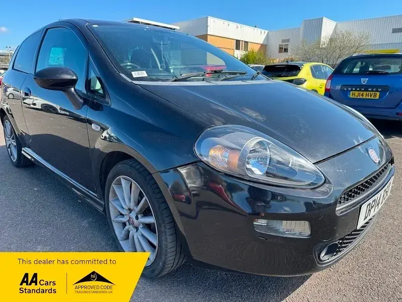 Used Fiat Punto 77 HP (56 kW) 2014 Black Hatchback