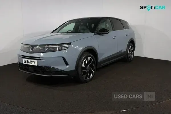 Used Vauxhall Grandland X Ultimate 134 HP (98 kW) 2025 Grey SUV