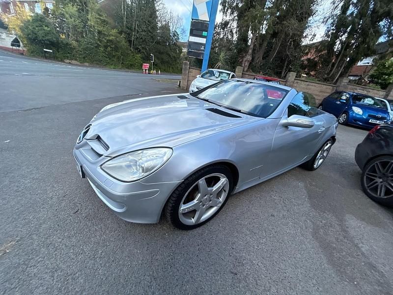Used Mercedes SLK200 2008 Metallic silver Cabriolet