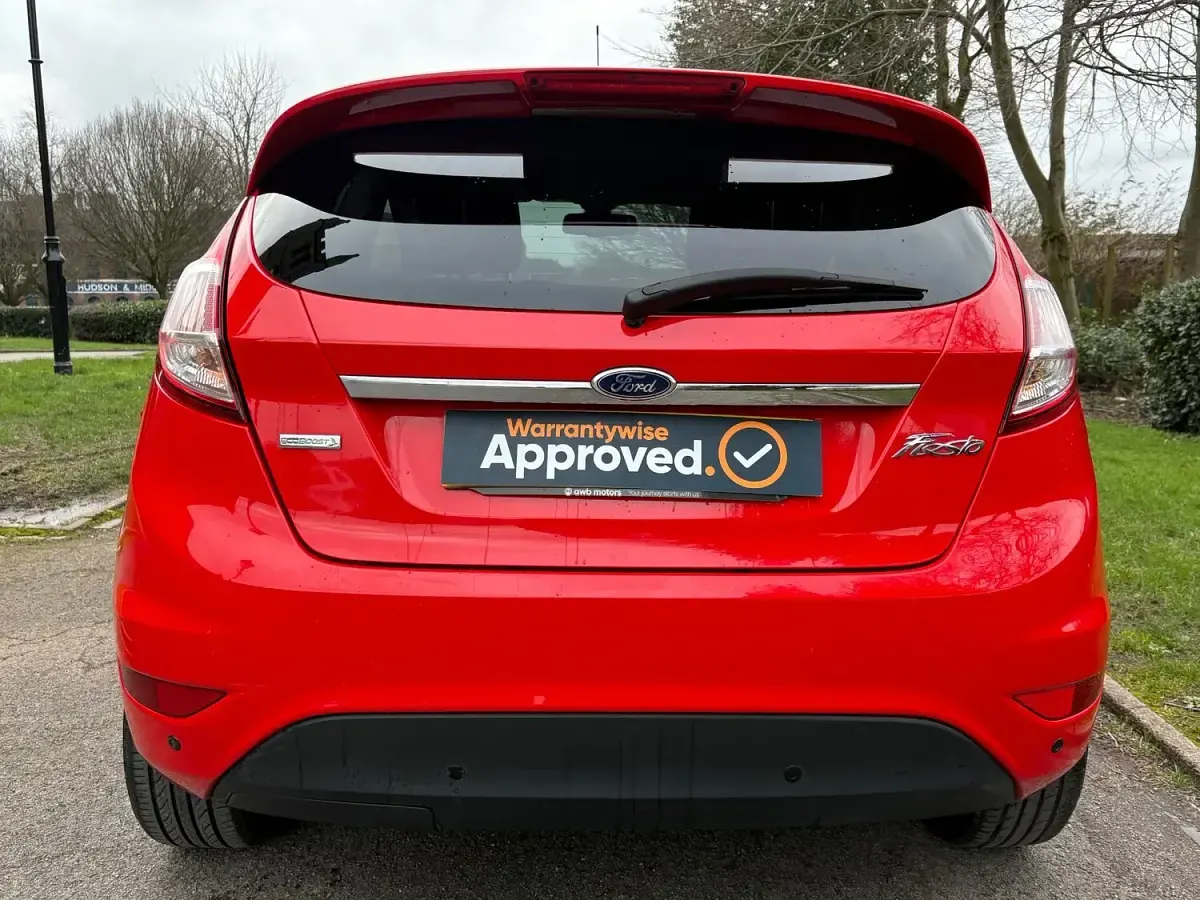 Used Ford Fiesta Titanium 2014 Red Hatchback