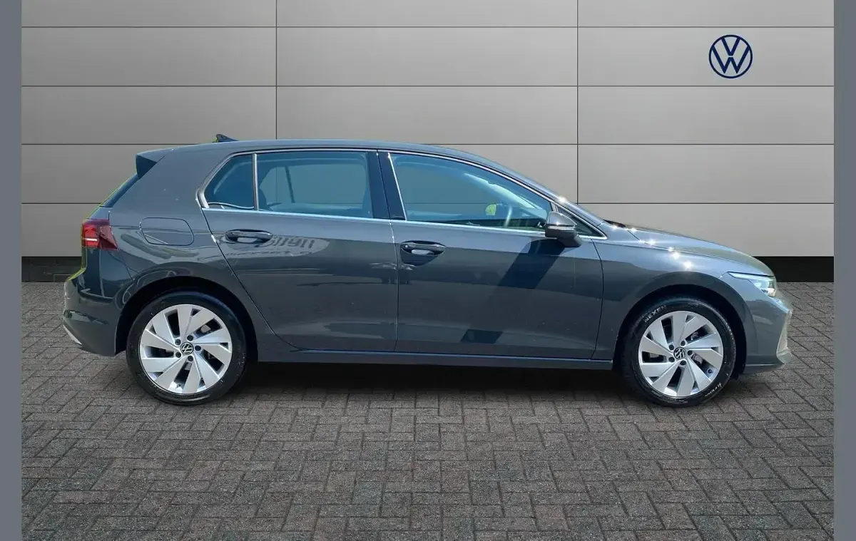Used VW Golf VIII Style 147 HP (108 kW) 2025 Grey Hatchback