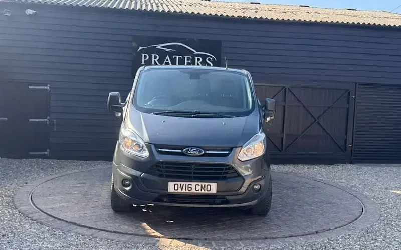 Used Ford Transit Custom Limited 125 HP (91 kW) 2015 Grey Van