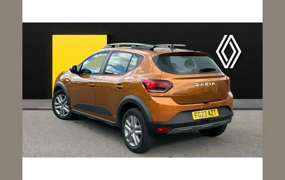 Used Dacia Sandero Expression 91 HP (66 kW) 2023 Other Hatchback