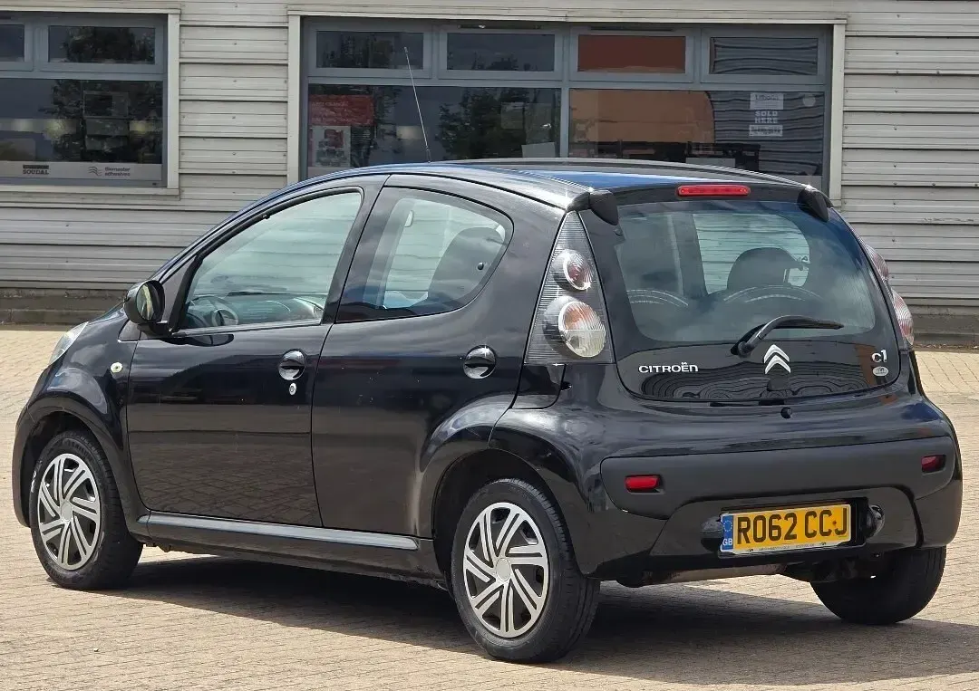 Used Citroën C1 VTR Sport 2013 Black Hatchback