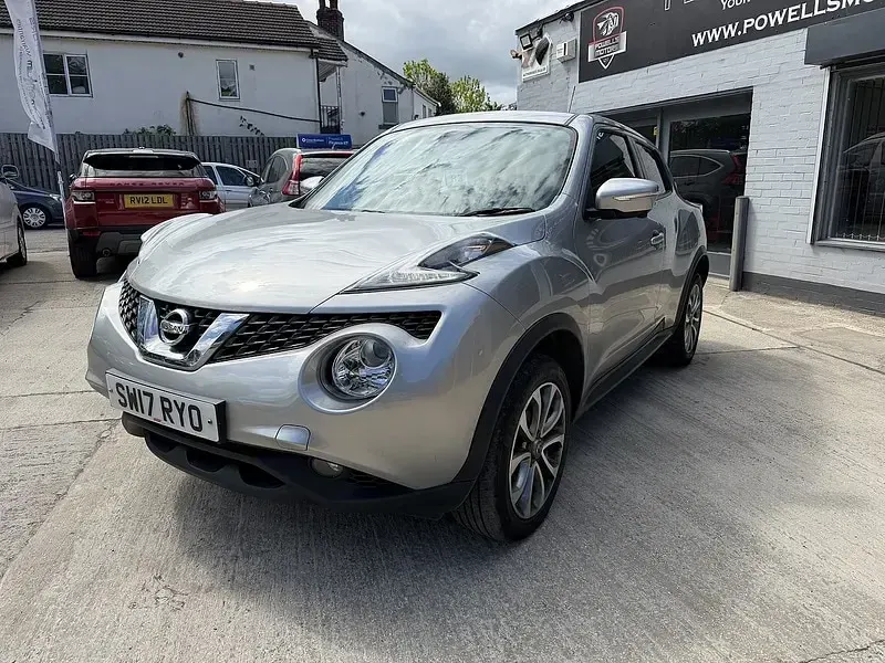Usado Nissan Juke Tekna 110 CV (80 kW) 2017 Plateado SUV