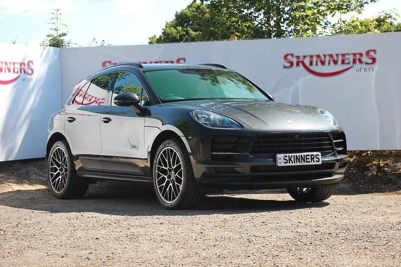 Grey Used 2021 Porsche Macan SUV | £45,995 (Expensive) - Image 1/4