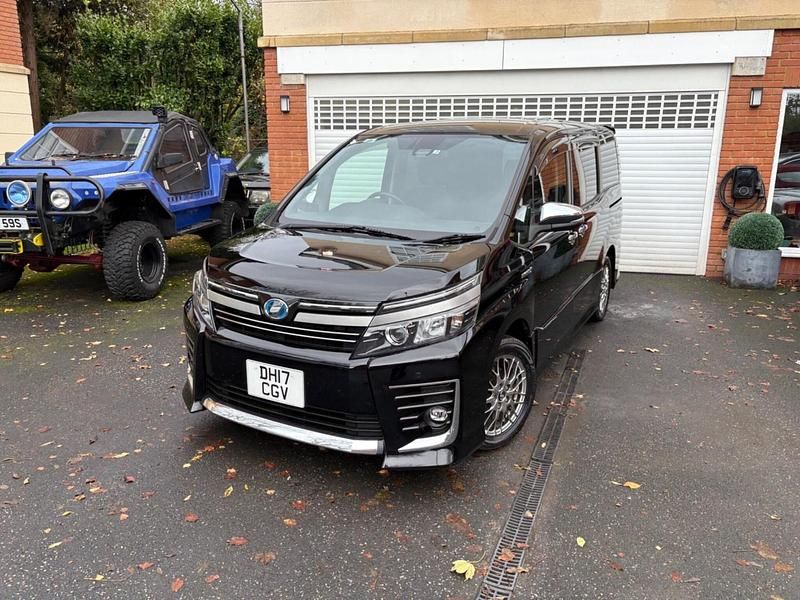 Black Used 2023 Toyota Voxy MPV | £9,950 - Image 1/4