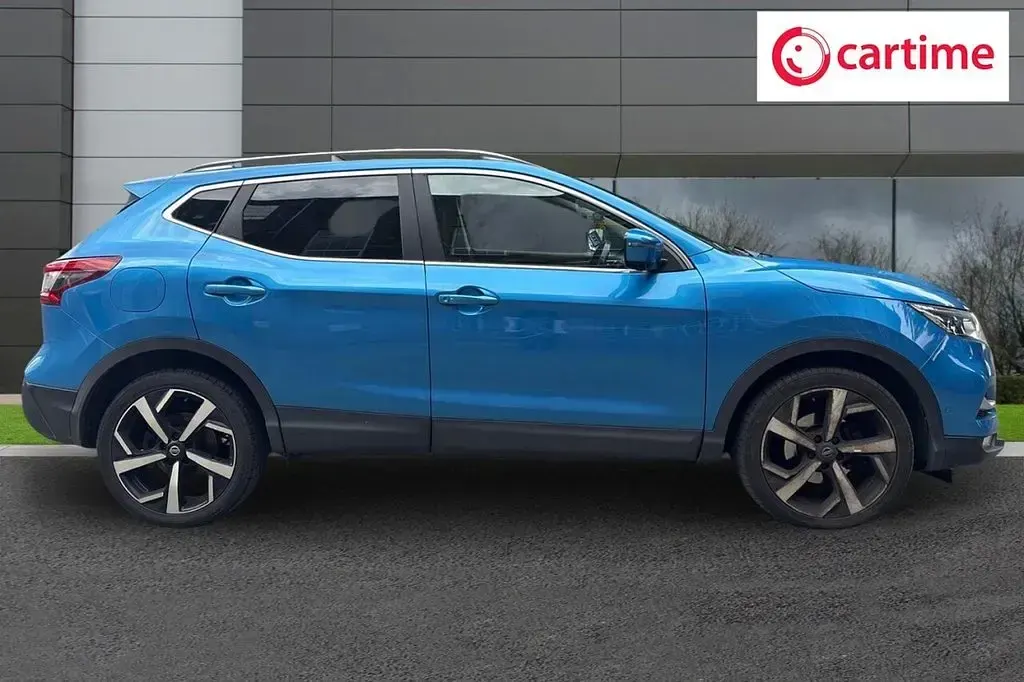 Used Nissan Qashqai Tekna 110 HP (80 kW) 2018 Blue SUV