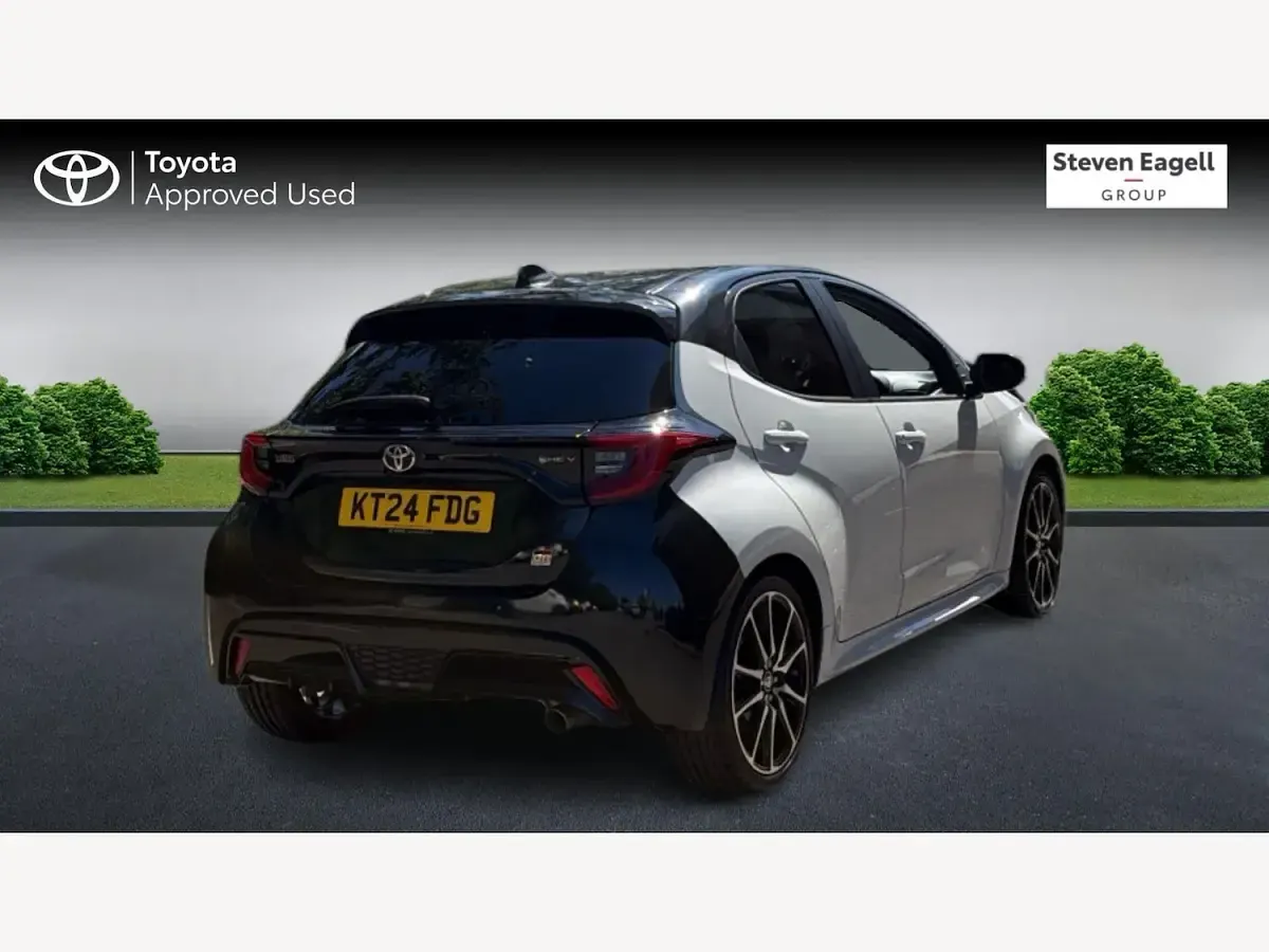 Used Toyota Yaris Sport 130 HP (95 kW) 2024 Grey Hatchback