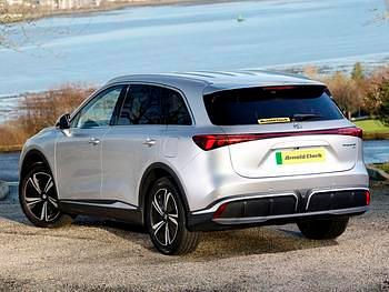 New MG MGS6 EV SE 179 kW (244 HP) 2025 Silver SUV