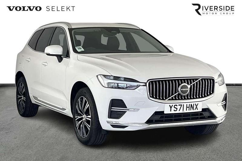 Used Volvo XC60 Inscription 194 HP (142 kW) 2021 White SUV