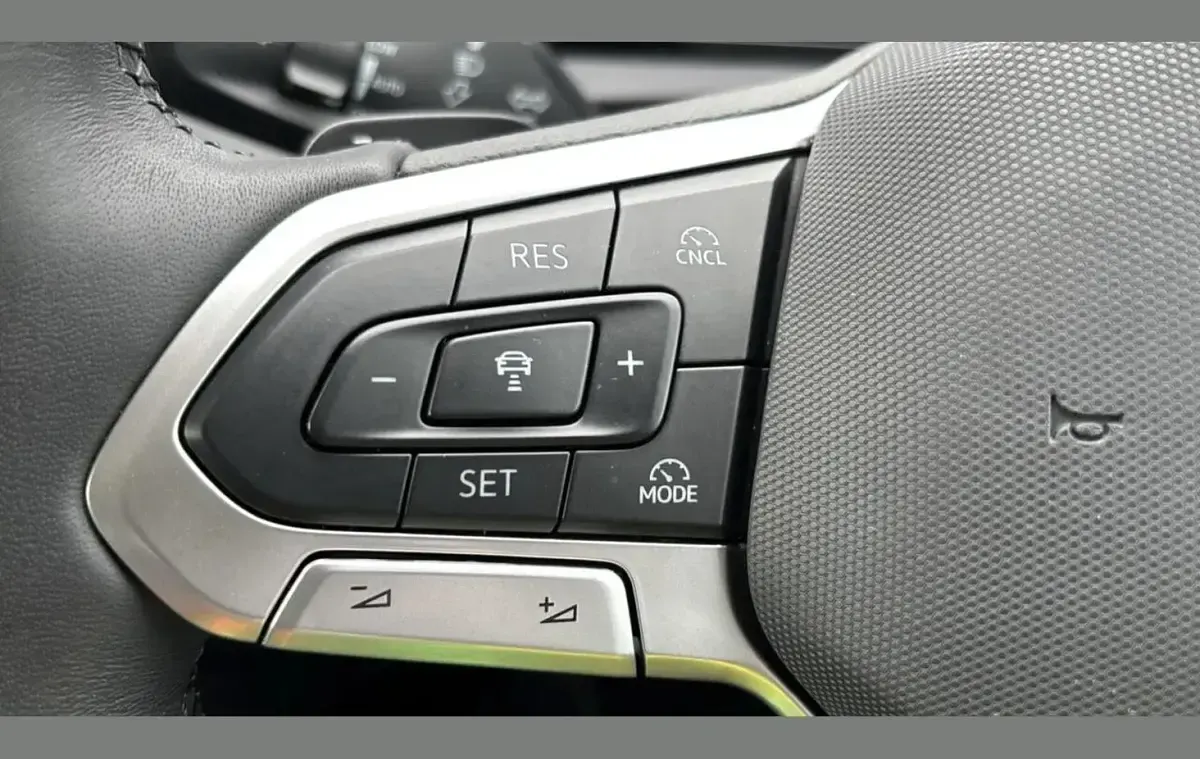 Used VW Tiguan Match 147 HP (108 kW) 2025 White SUV