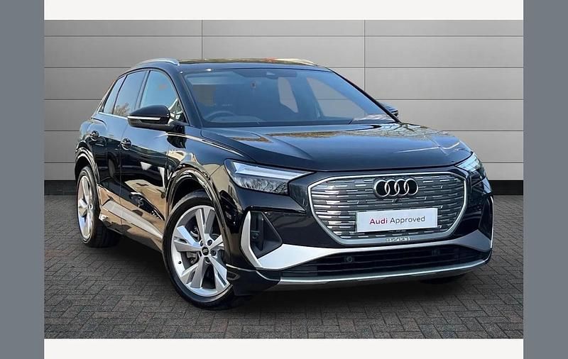 New Audi Q4 e-tron S-Line 206 kW (281 HP) 2025 Black SUV