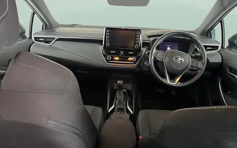 Used Toyota Corolla Design 184 HP (135 kW) 2022 Estate