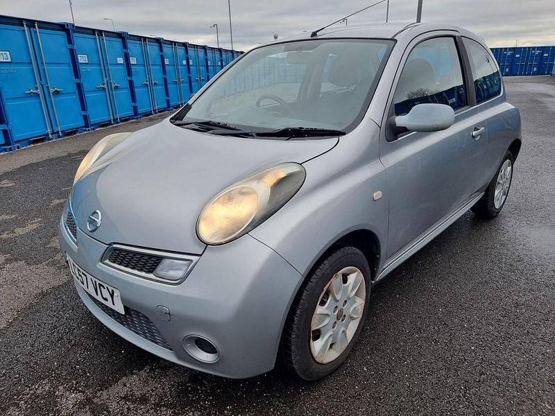 Begagnad Nissan Micra Acenta 79 HK (58 kW) 2007 Silver Halvkombi