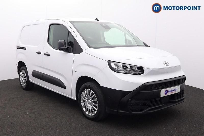 Used Toyota Proace 2025 White MPV