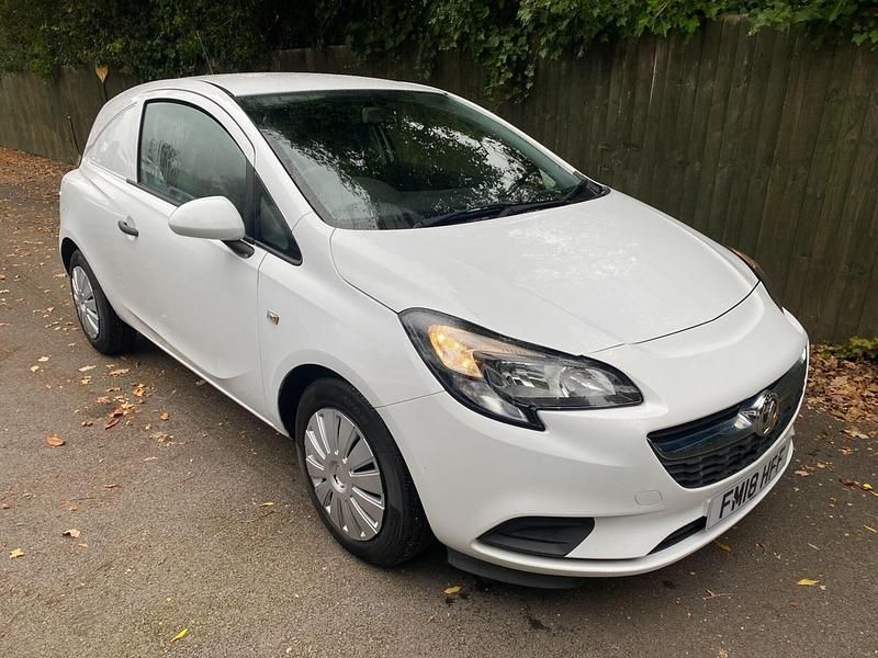 White Used 2018 Vauxhall Corsa Van | £5,950 (Good price) - Image 1/4