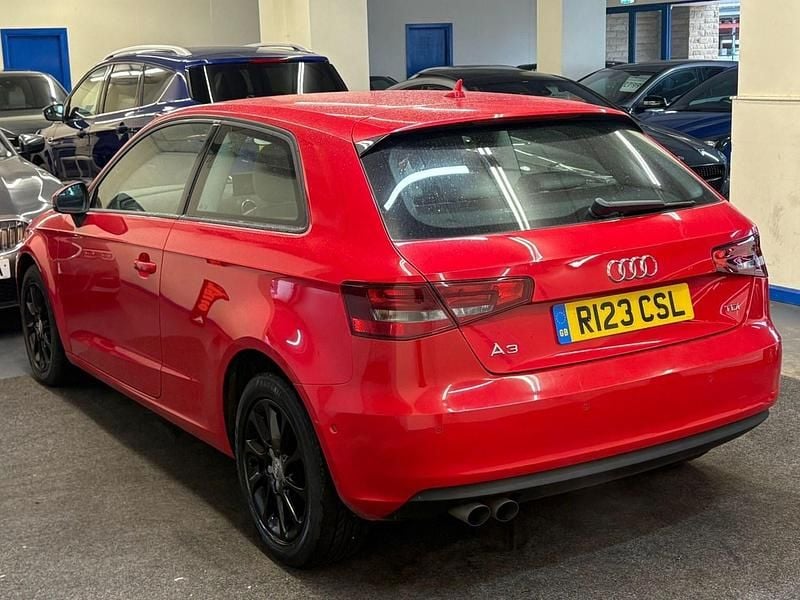 Used Audi A3 Performance 150 HP (110 kW) 2014 Red Hatchback
