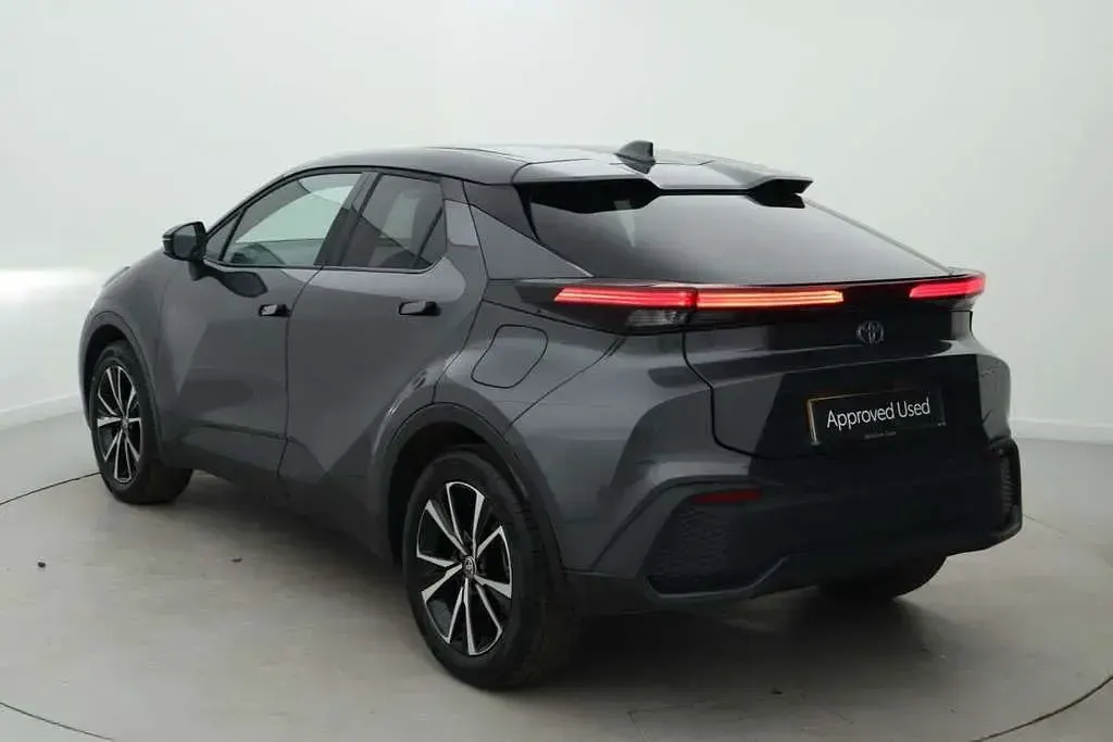 Used Toyota C-HR Design 220 HP (161 kW) 2024 Grey SUV