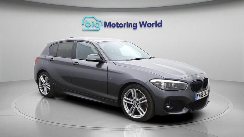 Used BMW 118 M Sport 150 HP (110 kW) 2019 Grey Hatchback