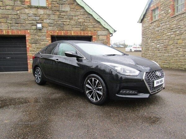 Black Used 2019 Hyundai i40 SE Sedan | £8,995 (Fair price) - Image 1/4