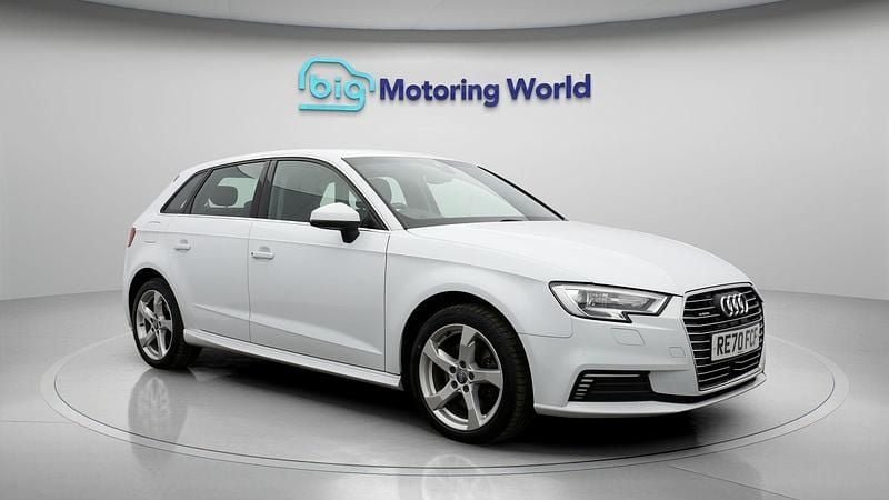 White Used 2020 Audi A3 Sportback e-tron Advanced Hatchback | £16,100 (Good price) - Image 1/4