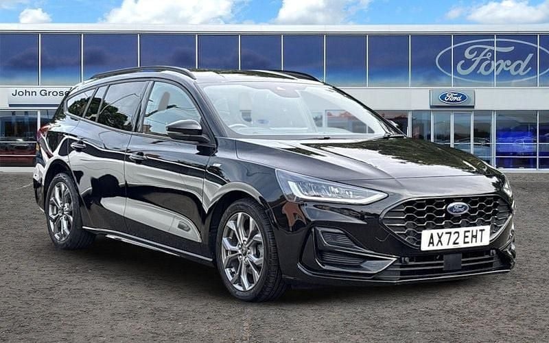 Black Used 2023 Ford Focus ST-Line Estate | £16,995 (Fair price) - Image 1/3