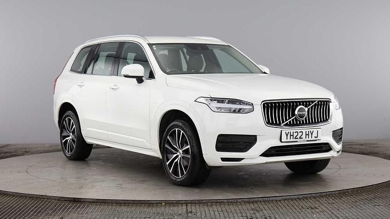 Used Volvo XC90 Momentum 2022 White SUV