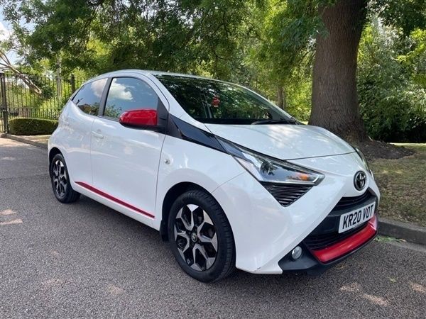 White Used 2020 Toyota Aygo Trend Hatchback | £8,845 (Fair price) - Image 1/1