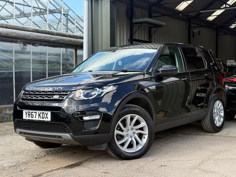 Used Land Rover Discovery Sport SE 180 HP (132 kW) 2017 Black SUV