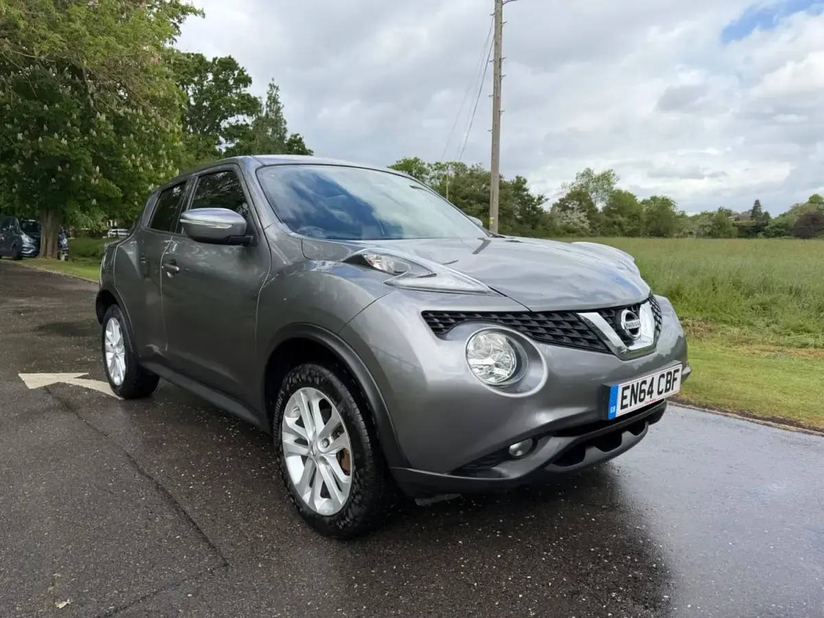 Gebraucht Nissan Juke Acenta Premium 117 PS (86 kW) 2015 Grau SUV