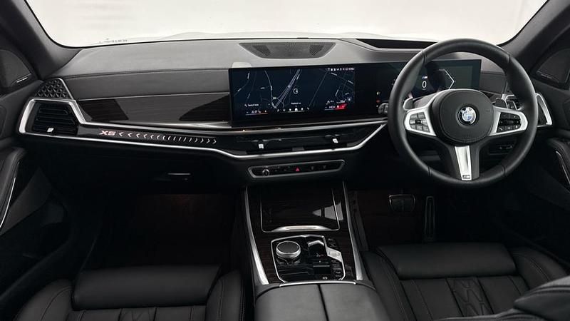 Used BMW X5 M Sport 294 HP (216 kW) 2025 Grey SUV