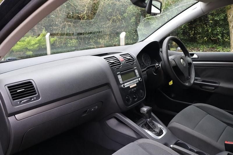 Used VW Golf IV SE 2006 Black Hatchback