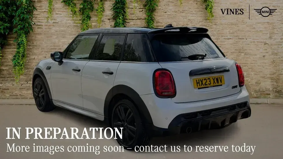 Used Mini Cooper Hatch 136 HP (100 kW) 2022 White Hatchback