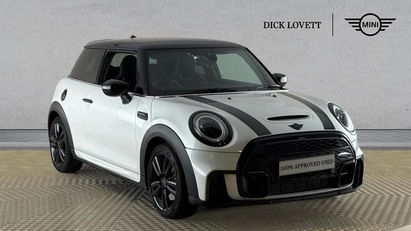 White Used 2022 Mini Cooper S Hatch Hatchback | £23,065 (Fair price) - Image 1/4
