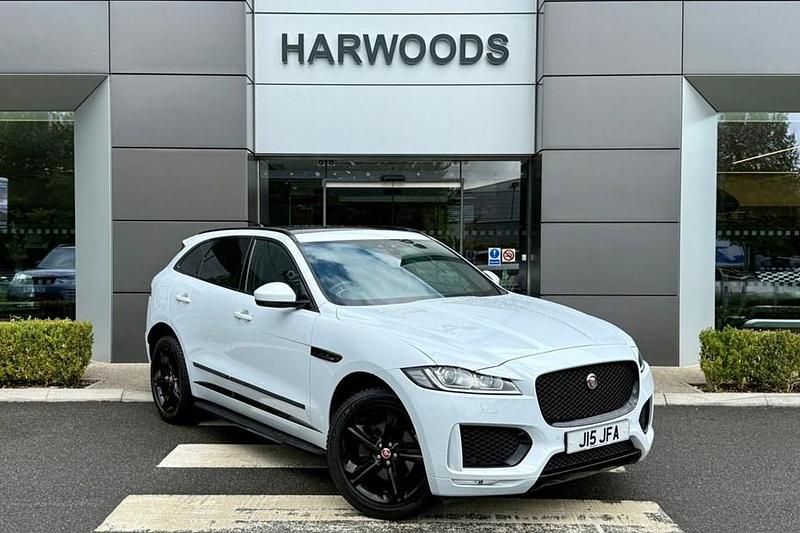 White Used 2020 Jaguar F-Pace Chequered Flag SUV | £26,380 (Fair price) - Image 1/1
