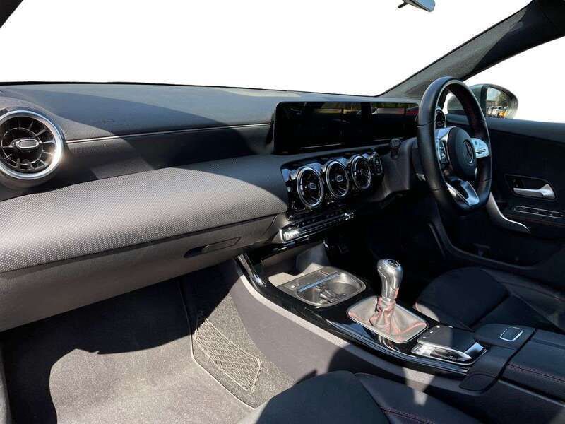Image 2/4