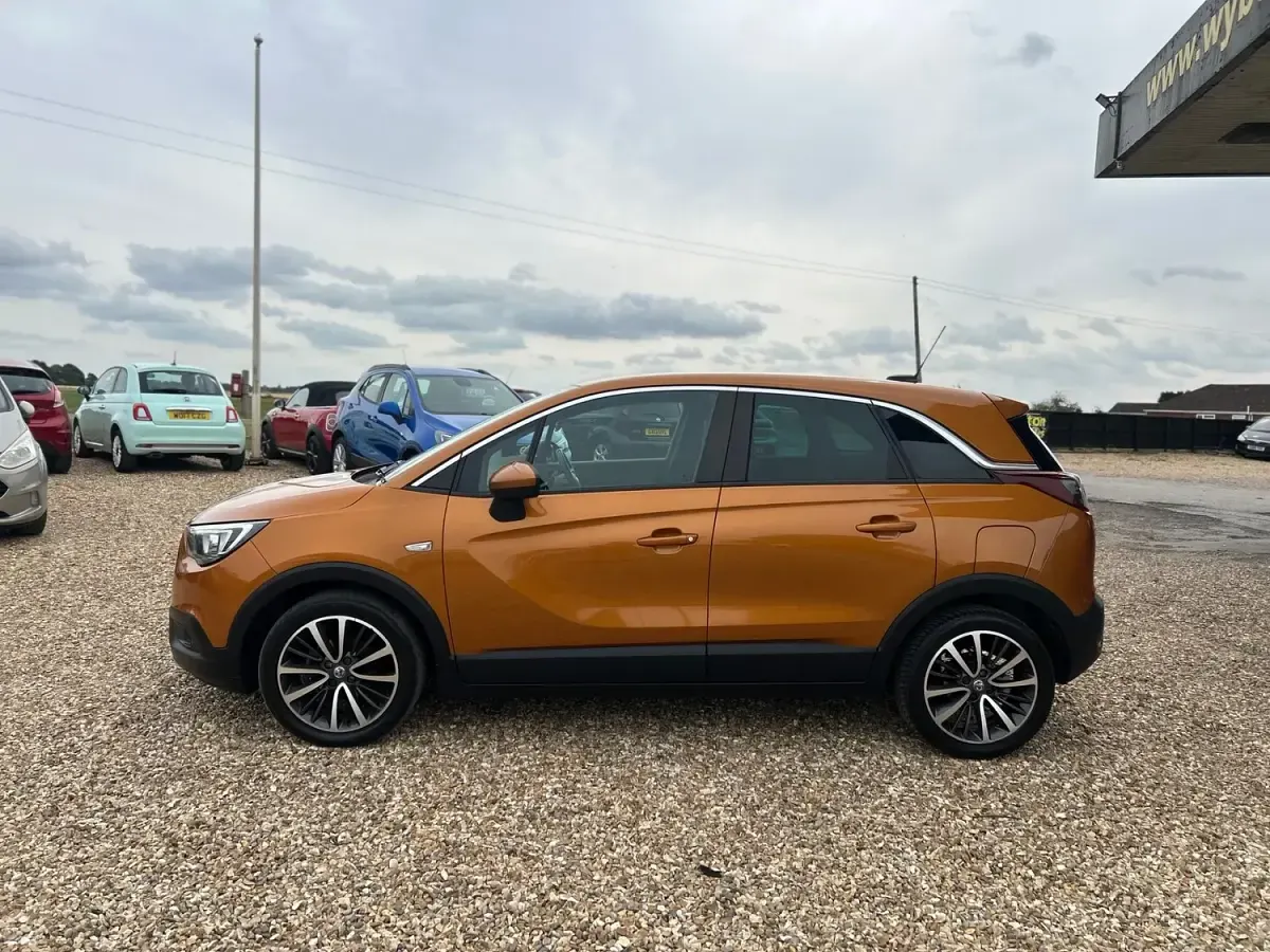 Used Vauxhall Crossland X Elite 2019 Orange SUV