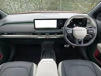 Used Kia EV3 GT-Line 147 kW (201 HP) 2025 Orange SUV